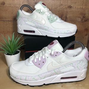 Nike Air Max 90 Valentines Ying Yang CI7395-100